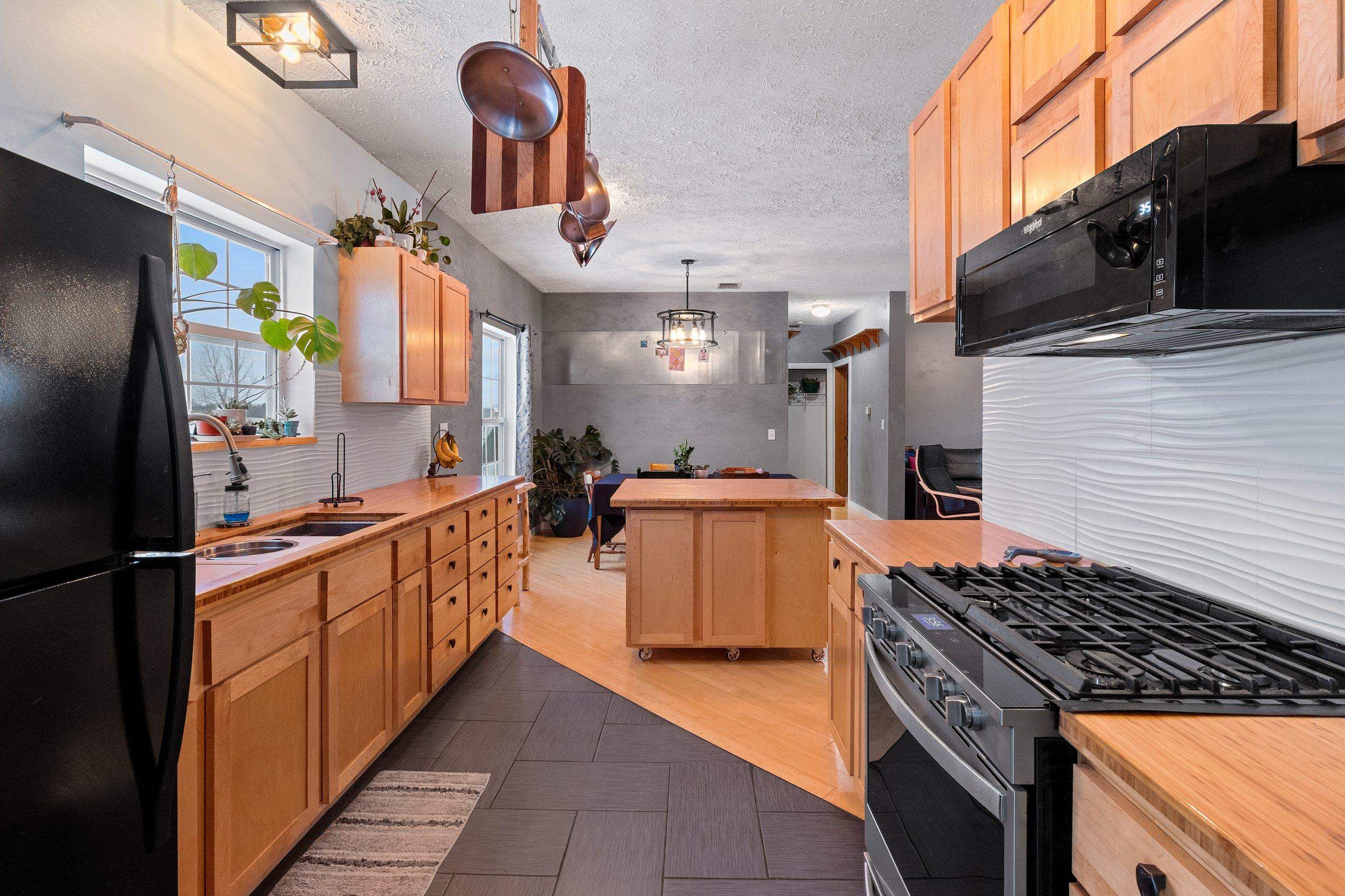 W5221 Loucks Road Peshtigo, WI 54157 - Photo 14 of 57