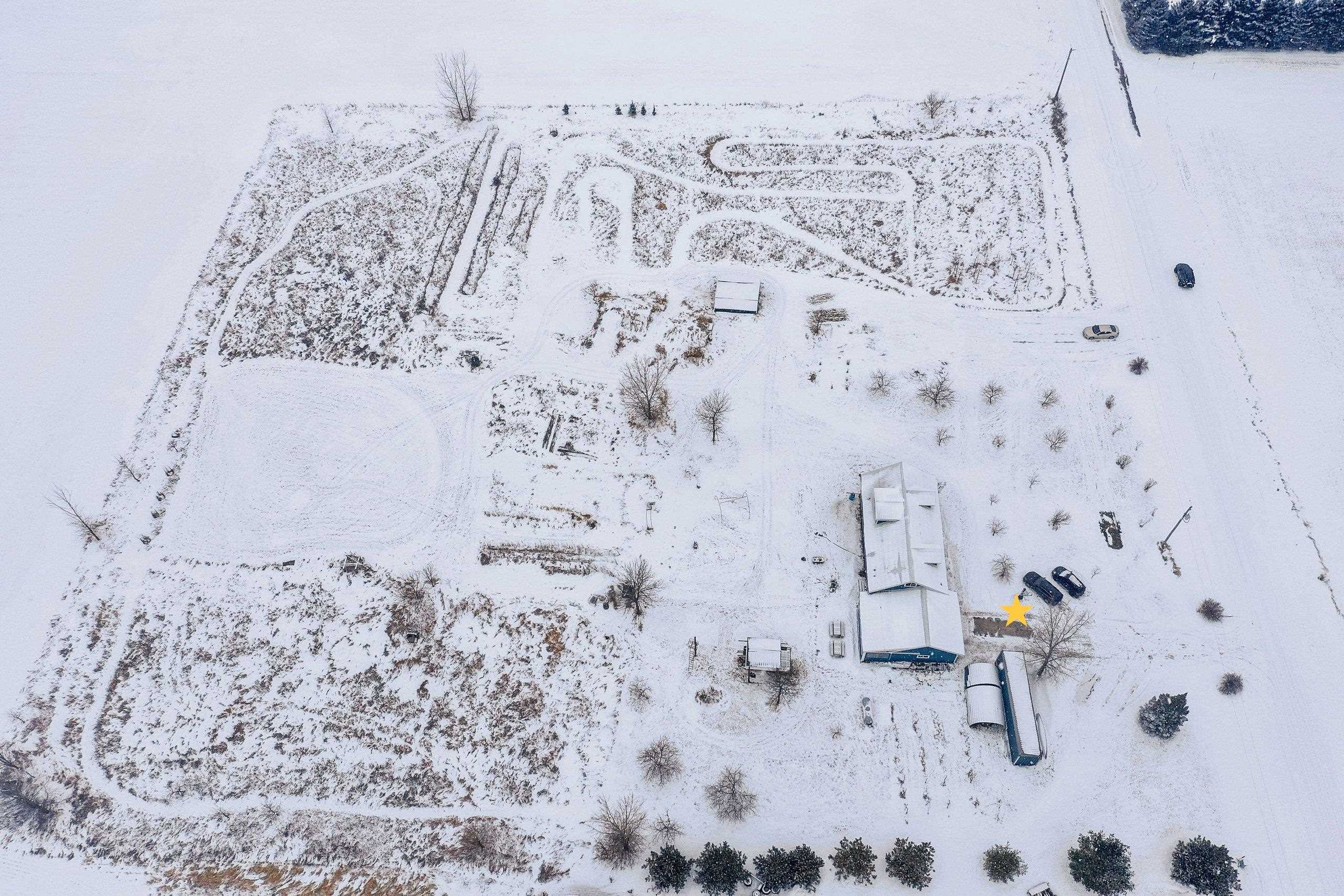 W5221 Loucks Road Peshtigo, WI 54157 - Photo 4 of 57