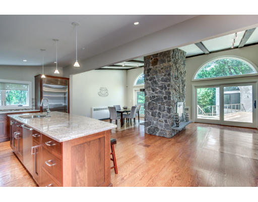 41 Summit Road Lexington, MA 02421 - Photo 14 of 30