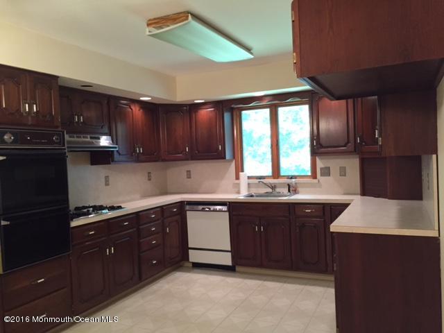 5 Red Maple Road New Egypt, NJ 08533 - Photo 5 of 17 IMG_1147