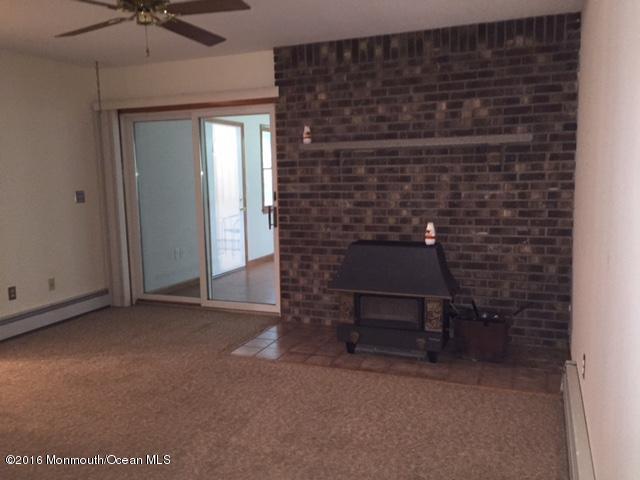 5 Red Maple Road New Egypt, NJ 08533 - Photo 7 of 17 IMG_1170