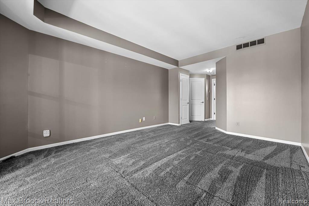 969 Green View Court, Unit 42 Rochester Hills, MI 48307 - Photo 18 of 41