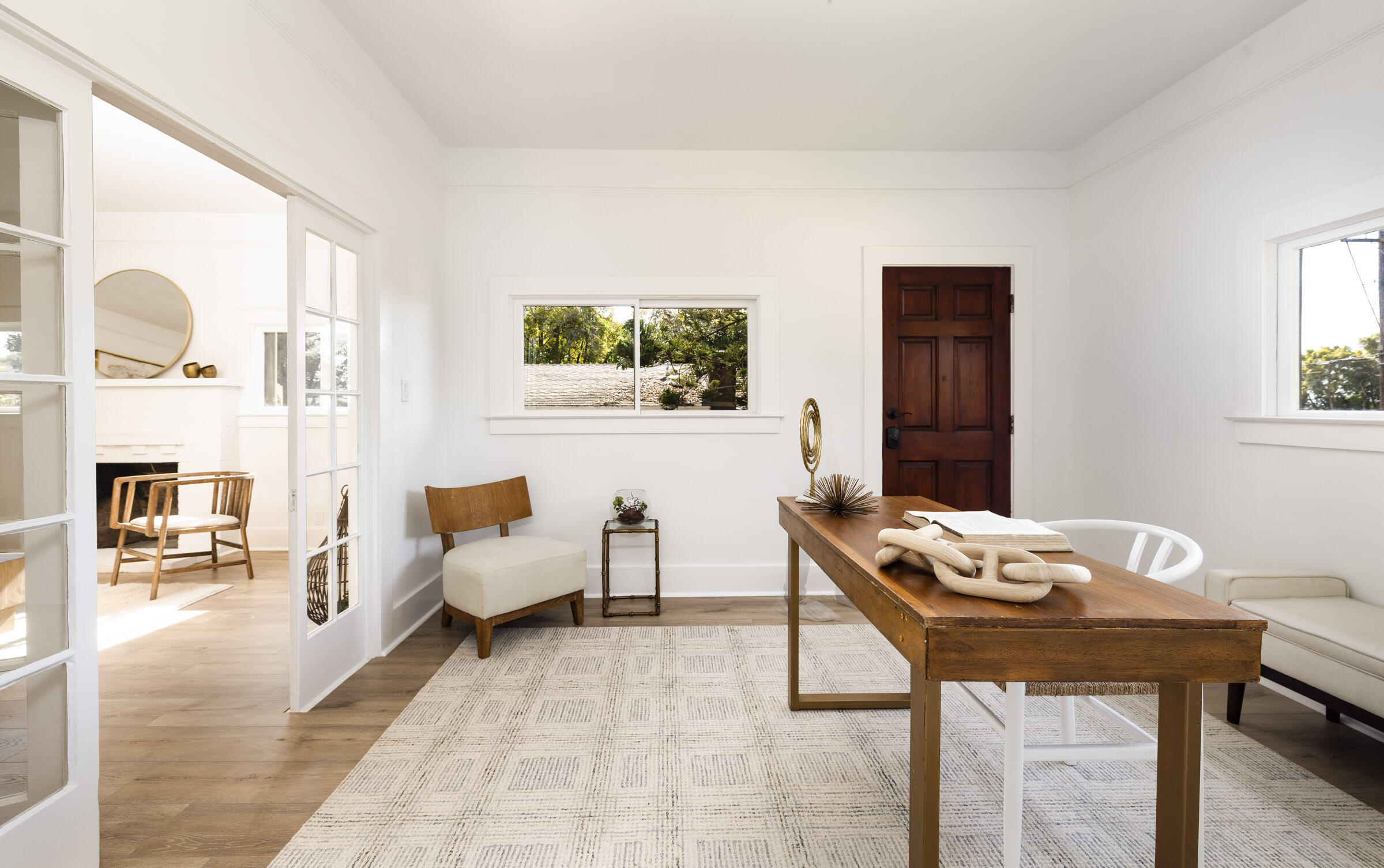 928 Spring Street Santa Barbara, CA 93103 - Photo 7 of 28 Family Room/Office