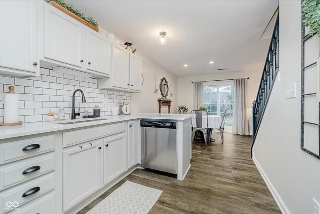 $260,000 | 8292 Enclave Boulevard, Fishers, IN 46038