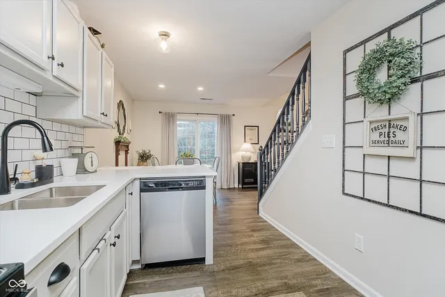 $260,000 | 8292 Enclave Boulevard, Fishers, IN 46038