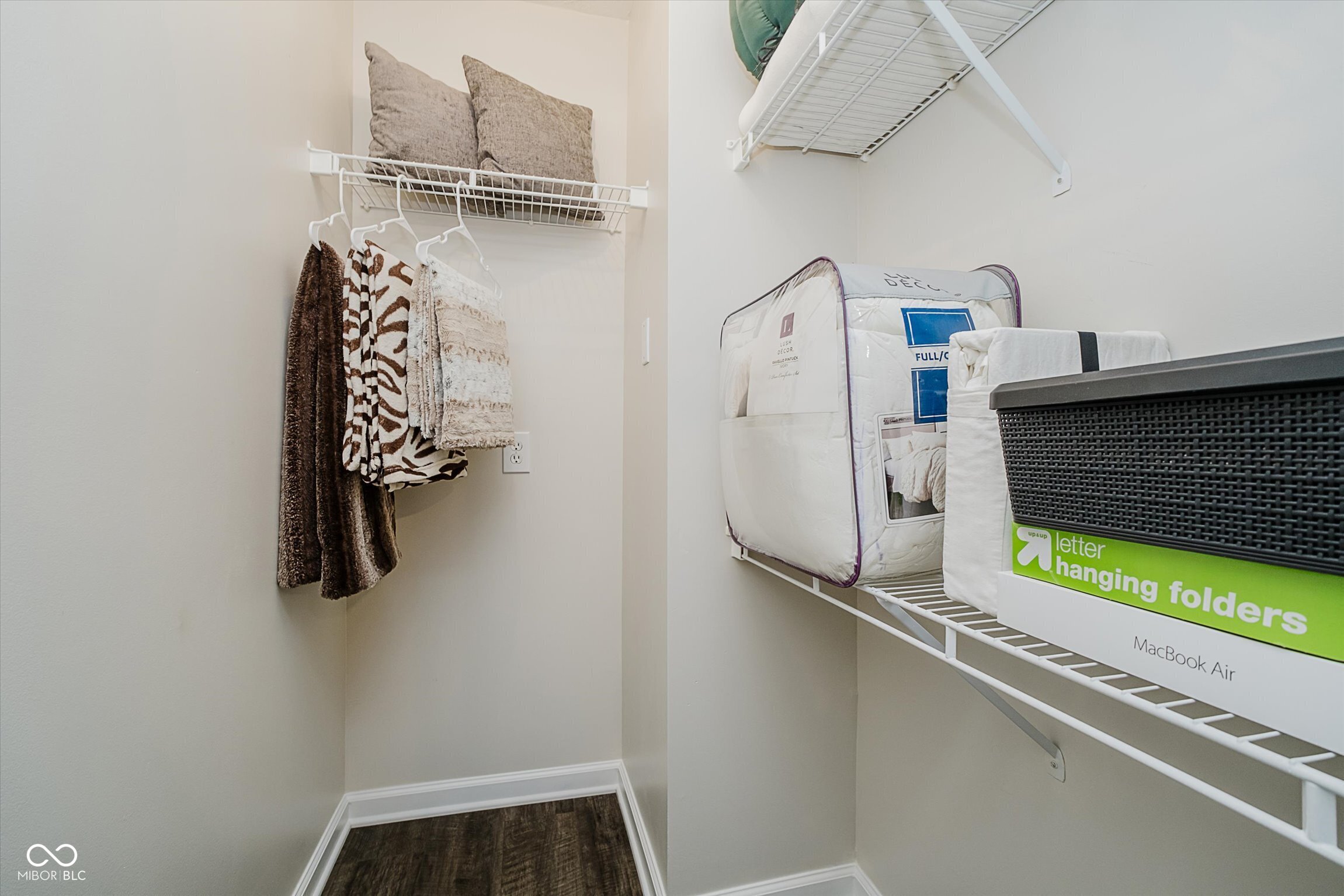 8292 Enclave Boulevard Fishers, IN 46038 - Photo 26 of 31