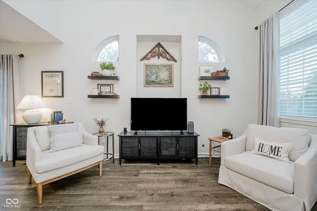 $260,000 | 8292 Enclave Boulevard, Fishers, IN 46038