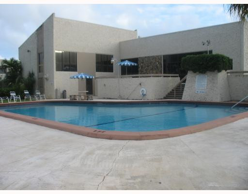 3797 Raleigh Street, Unit 3797 Hollywood, FL 33021 - Photo 2 of 3 Swimming Pool/Hot Tub/Sauna
