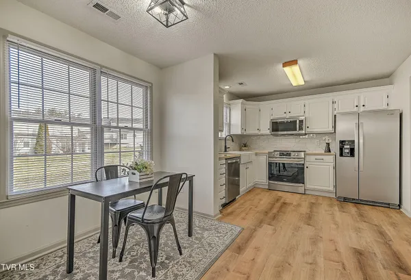 $249,900 | 1725 West Lakeview Drive, Unit 62, Johnson City, TN 37601