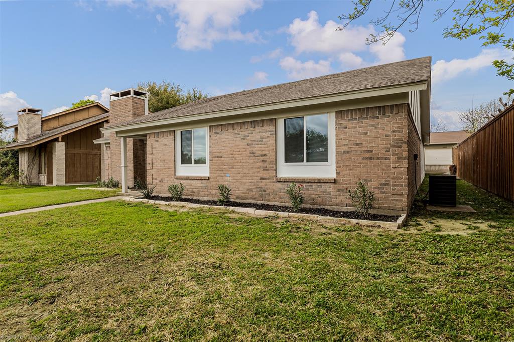 3628 Blossom Trail Plano, TX 75074 - Photo 3 of 29