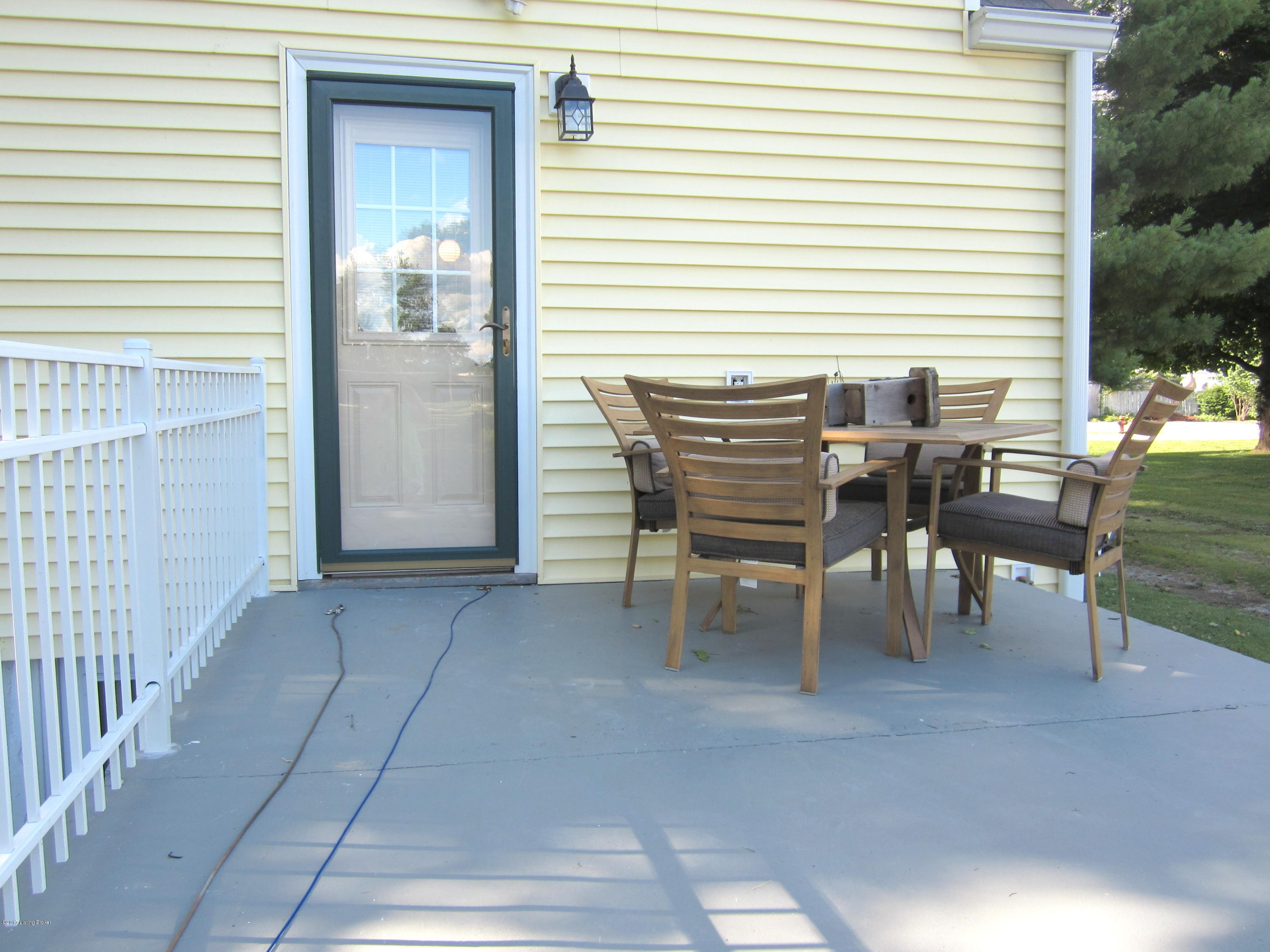 5123 Cane Run Road Louisville, KY 40216 - Photo 27 of 45 cane run back porch