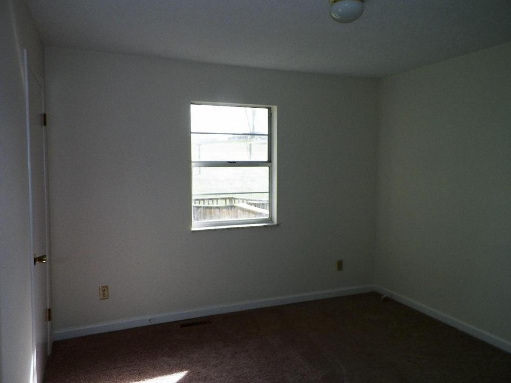 135 Mt Hebron Road Greeneville, TN 37743 - Photo 10 of 12 Photo 10
