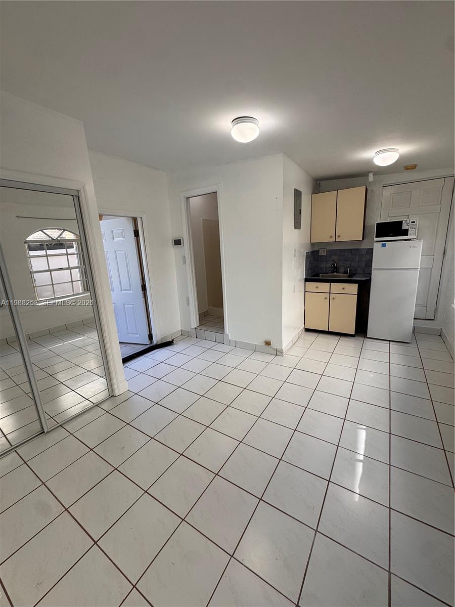 4472 Southwest 9th Lane, Unit 1 Miami, FL 33134 - Photo 5 of 10