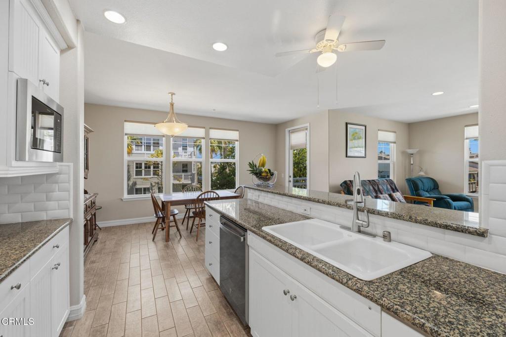 1531 Windshore Way Oxnard, CA 93035 - Photo 9 of 34