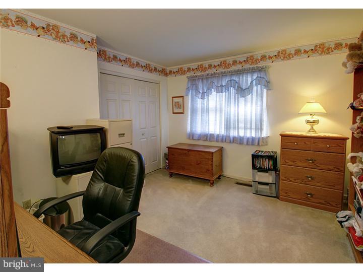 1121 Tuckerton Road Reading, PA 19605 - Photo 19 of 24 Bedroom