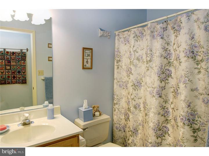 1121 Tuckerton Road Reading, PA 19605 - Photo 20 of 24 Bathroom