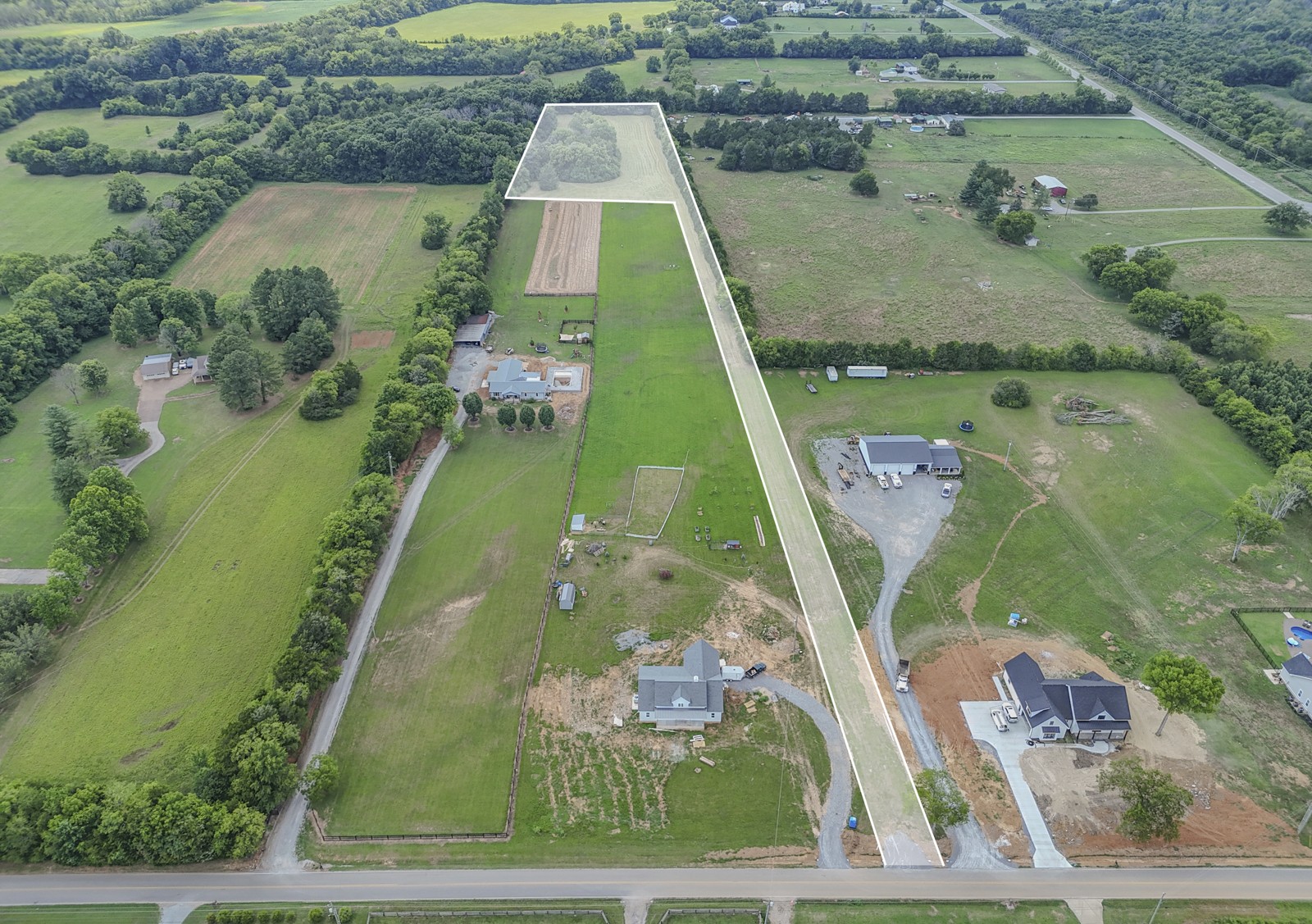 7068 Miller Road Christiana, TN 37037 - Photo 3 of 21 an aerial view of a residential houses with outdoor space