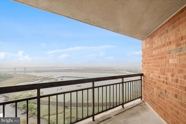 $445,777 | 2138 Harmon Cove, Unit 2138, Secaucus, NJ 07094