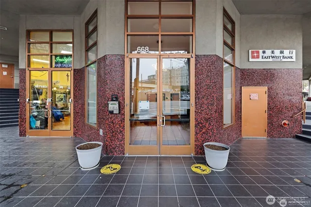 $280,000 | 668 South Lane Street, Unit 603, Seattle, WA 98104