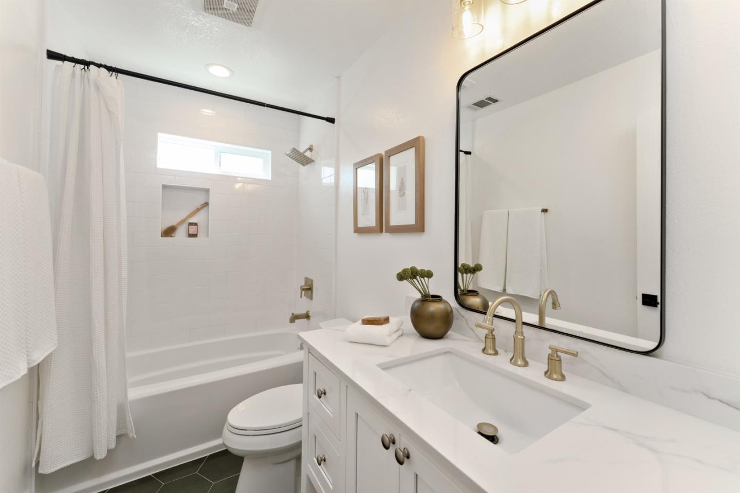 528 Anza Street Mountain View, CA 94041 - Photo 22 of 27