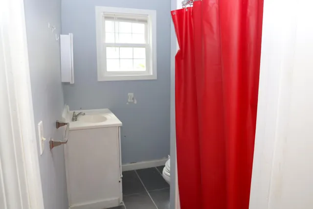 $230,000 | 39 Eastern Avenue, Augusta, ME 04330