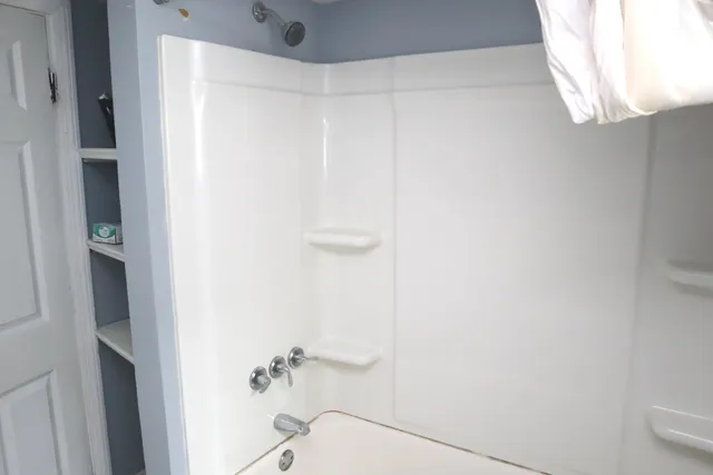 $230,000 | 39 Eastern Avenue, Augusta, ME 04330