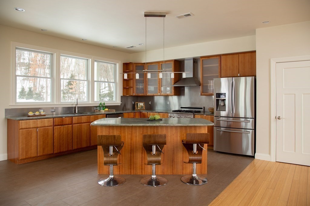 36 Clelland Road Lexington, MA 02421 - Photo 6 of 24 Gallery Image 6