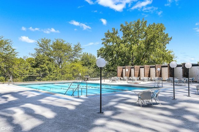 5455 North Sheridan Road, Unit 3702 Chicago, IL 60640 - Photo 20 of 27 Gallery Image 20
