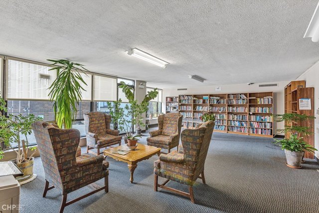 5455 North Sheridan Road, Unit 3702 Chicago, IL 60640 - Photo 22 of 27 Gallery Image 22