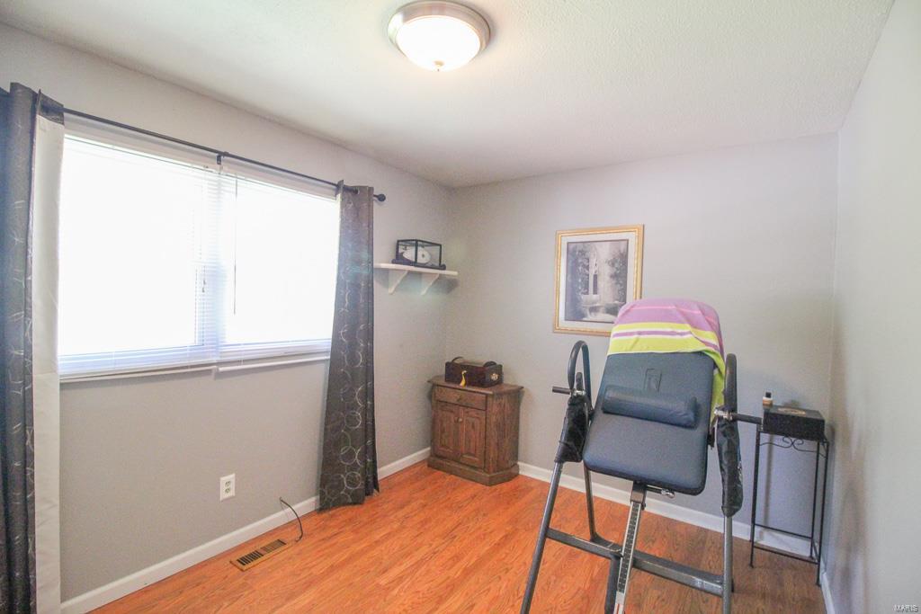 5 Roxbury Court Granite City, IL 62040 - Photo 11 of 24 Gallery Image 11