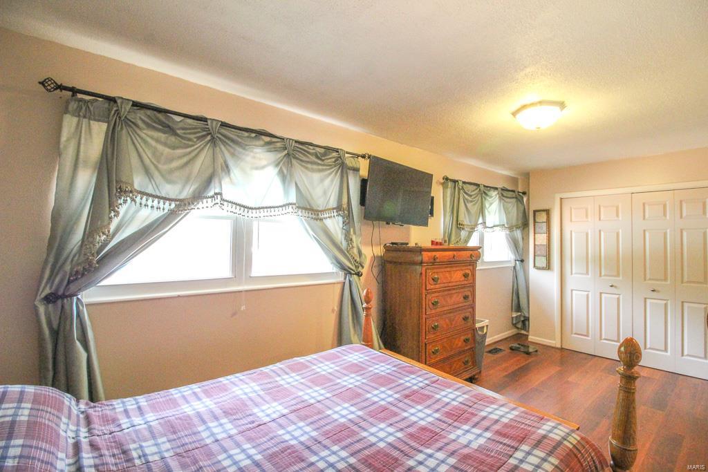 5 Roxbury Court Granite City, IL 62040 - Photo 17 of 24 Gallery Image 17