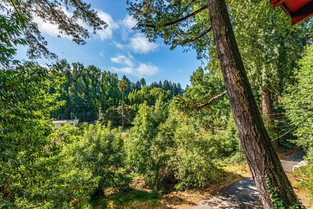 $549,000 | 15704 Old River Road, Guerneville, CA 95446