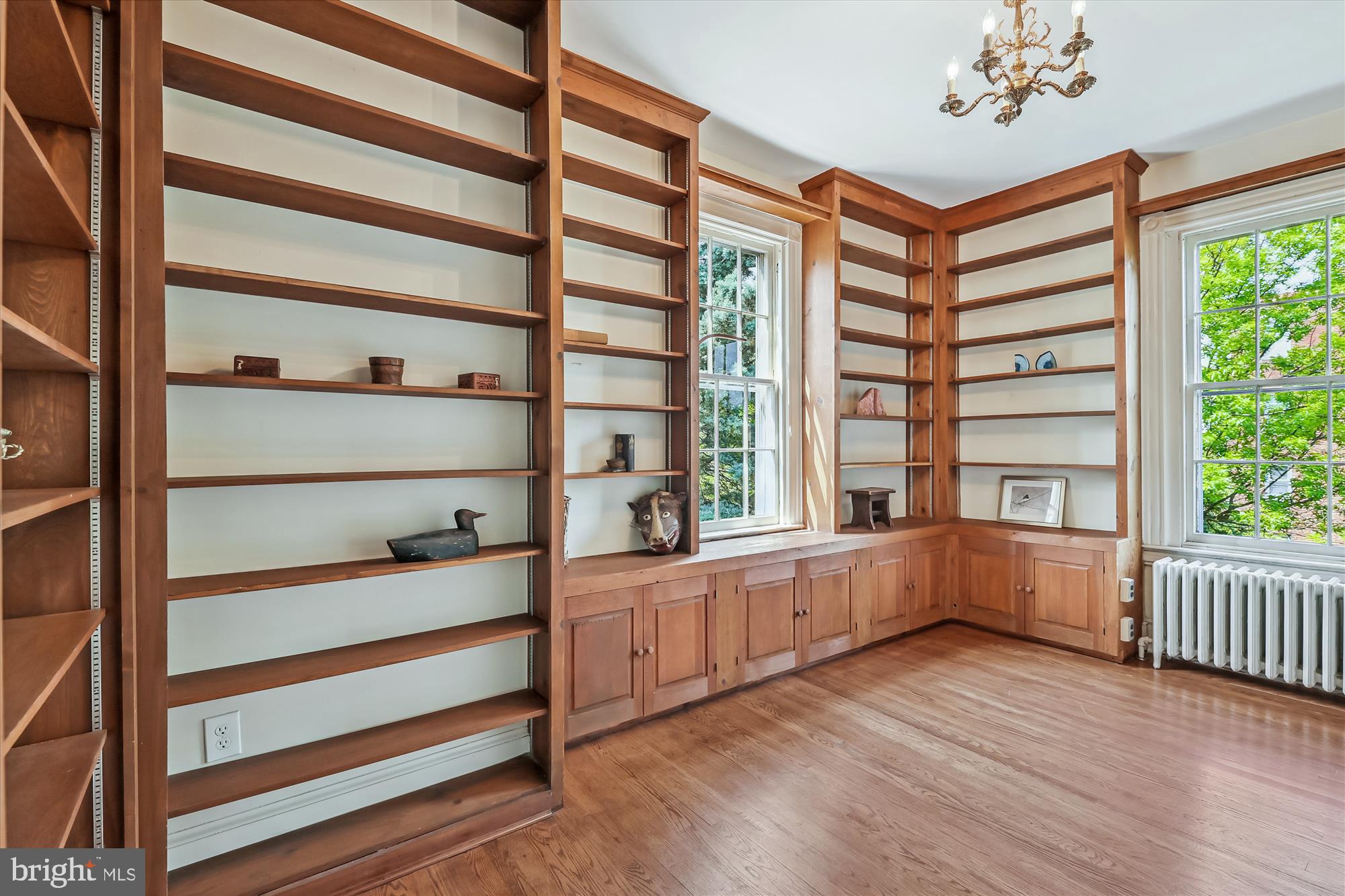 501 D Street Southeast Washington, DC 20003 - Photo 19 of 35 Second Bedroom or Library or Office