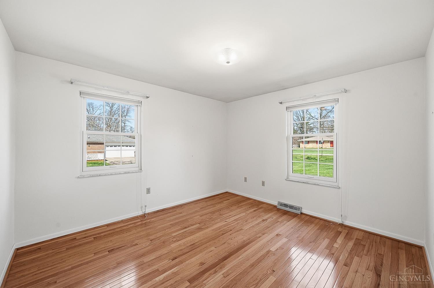 7999 Dimmick Road West Chester, OH 45241 - Photo 37 of 76