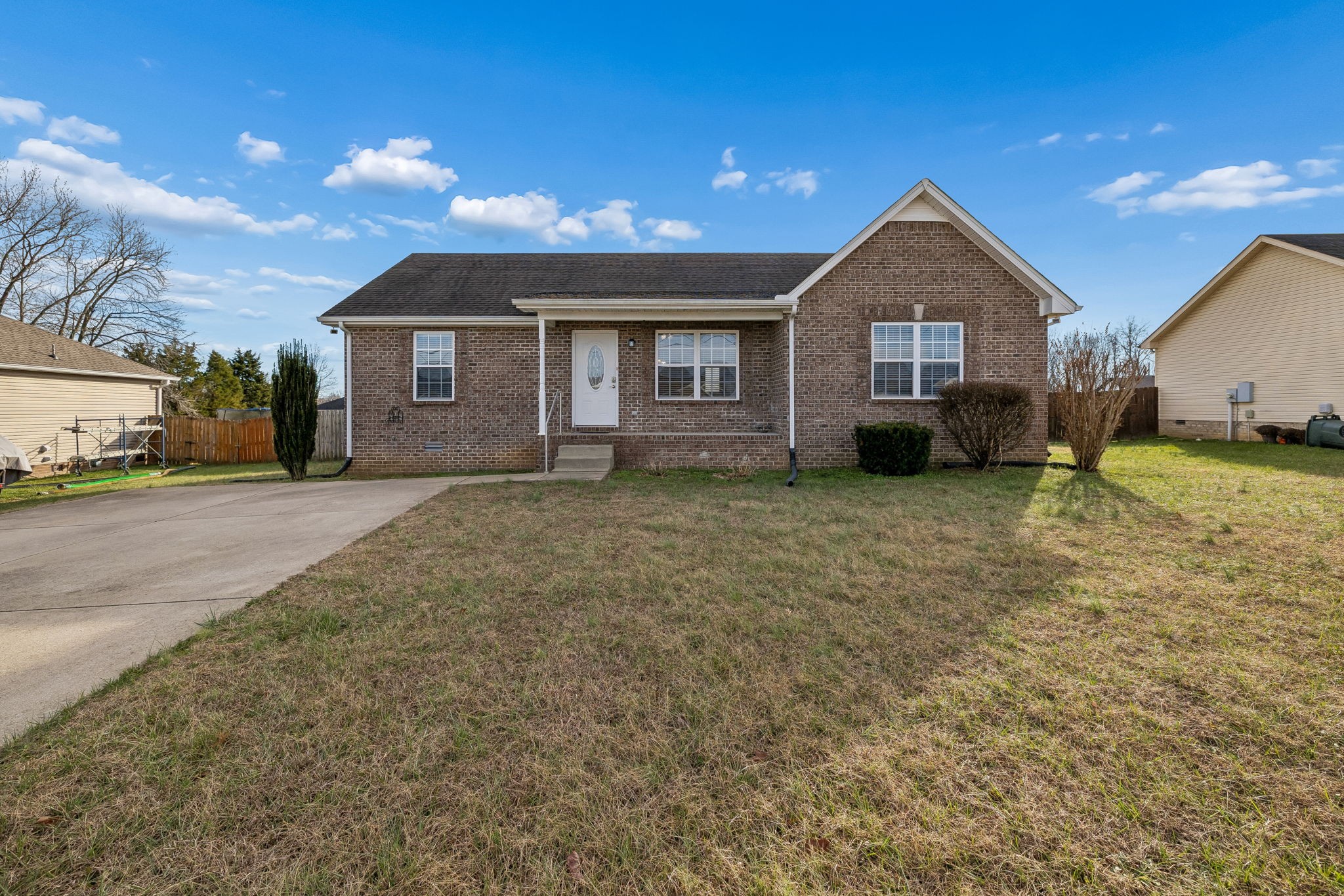 136 Thacker Drive Portland, TN 37148 - Photo 39 of 39 a front view of a house with a yard