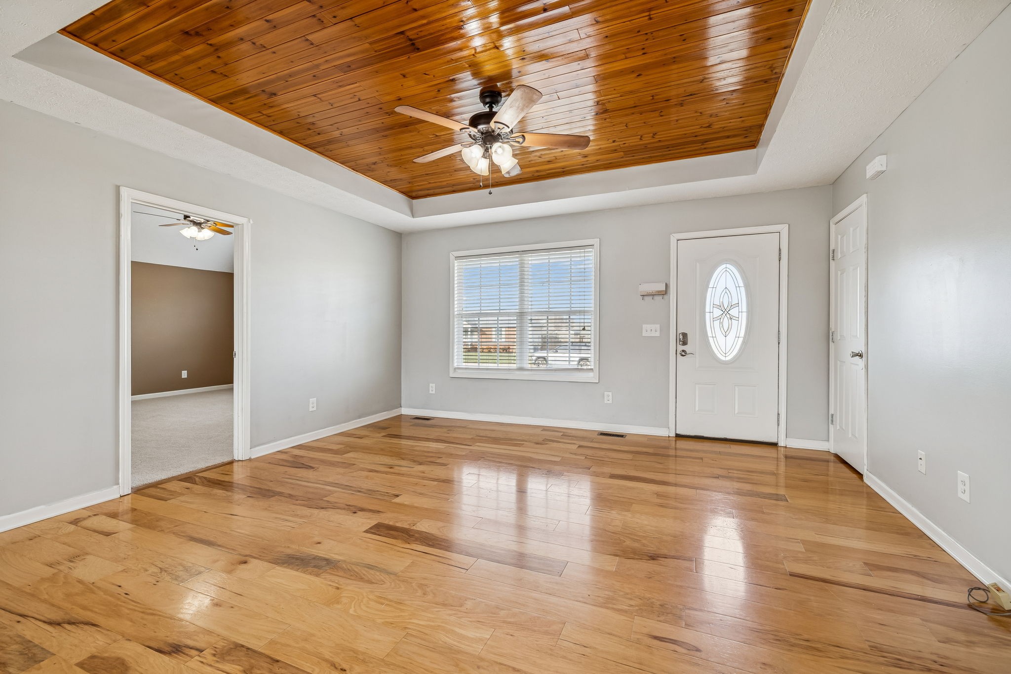 136 Thacker Drive Portland, TN 37148 - Photo 5 of 39 a view of an empty room and window