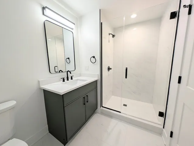 $4,299 | 1453 Maple Avenue, Unit 205, Evanston, IL 60201