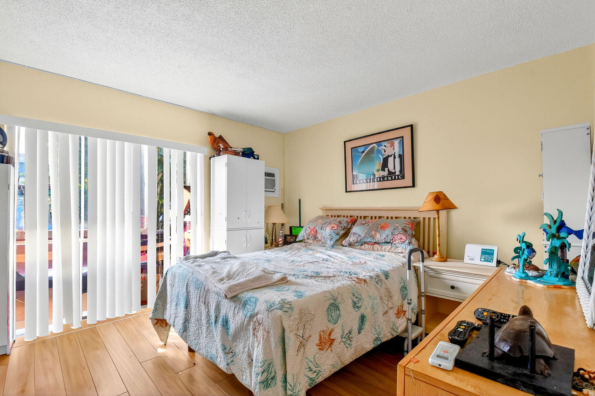 332 Northampton Q West Palm Beach, FL 33417 - Photo 18 of 42 a bedroom with bed and a window