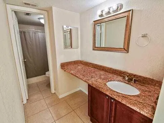 $300,000 | 2168 White Pine Circle, Unit D, Greenacres, FL 33415