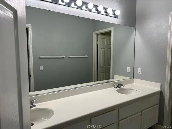 $3,900 | 12959 Cambridge Court, Chino, CA 91710