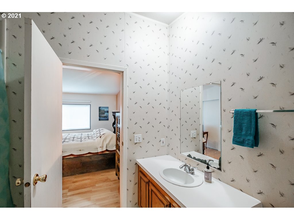25458 Taylor Park Road Southeast Lyons, OR 97358 - Photo 14 of 30 Gallery Image 14