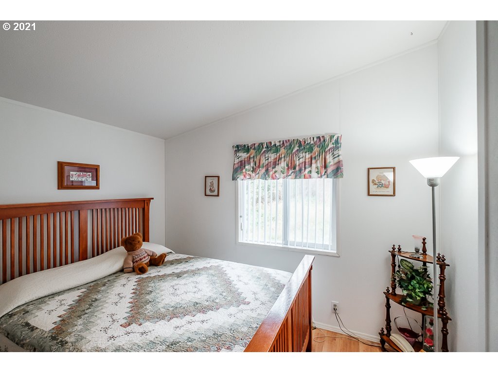 25458 Taylor Park Road Southeast Lyons, OR 97358 - Photo 15 of 30 Gallery Image 15