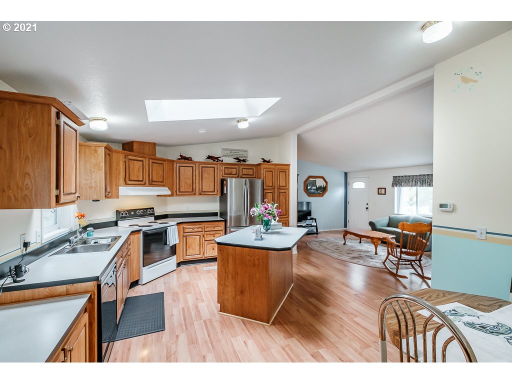 25458 Taylor Park Road Southeast Lyons, OR 97358 - Photo 9 of 30 Gallery Image 9