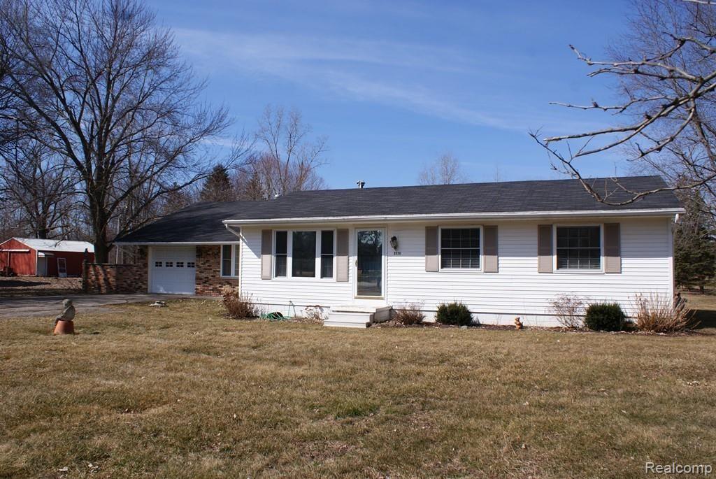 2171 Farnsworth Road Lapeer, MI 48446 - Photo 4 of 44 DSC06911.jpg