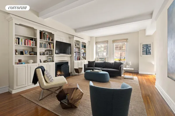 a picture of a floor plan