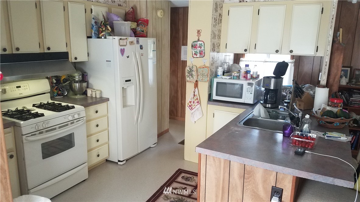 25277 Lake Cavanaugh Road Mount Vernon, WA 98274 - Photo 15 of 20 Gallery Image 15