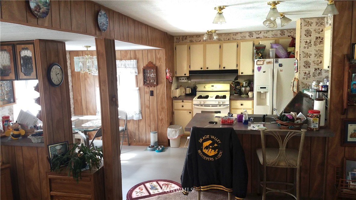 25277 Lake Cavanaugh Road Mount Vernon, WA 98274 - Photo 17 of 20 Gallery Image 17