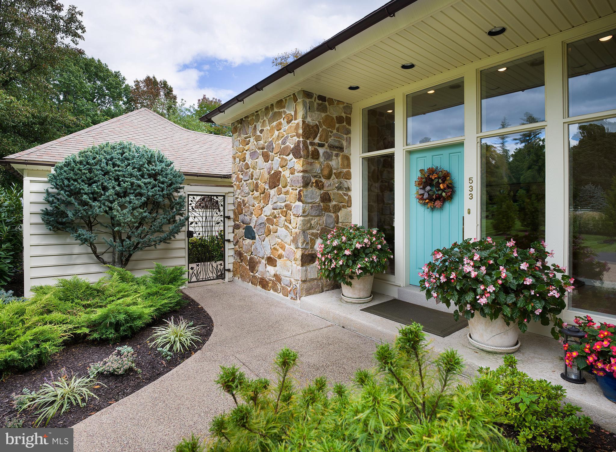 533 South Waterloo Road Devon, PA 19333 - Photo 4 of 41 Exterior