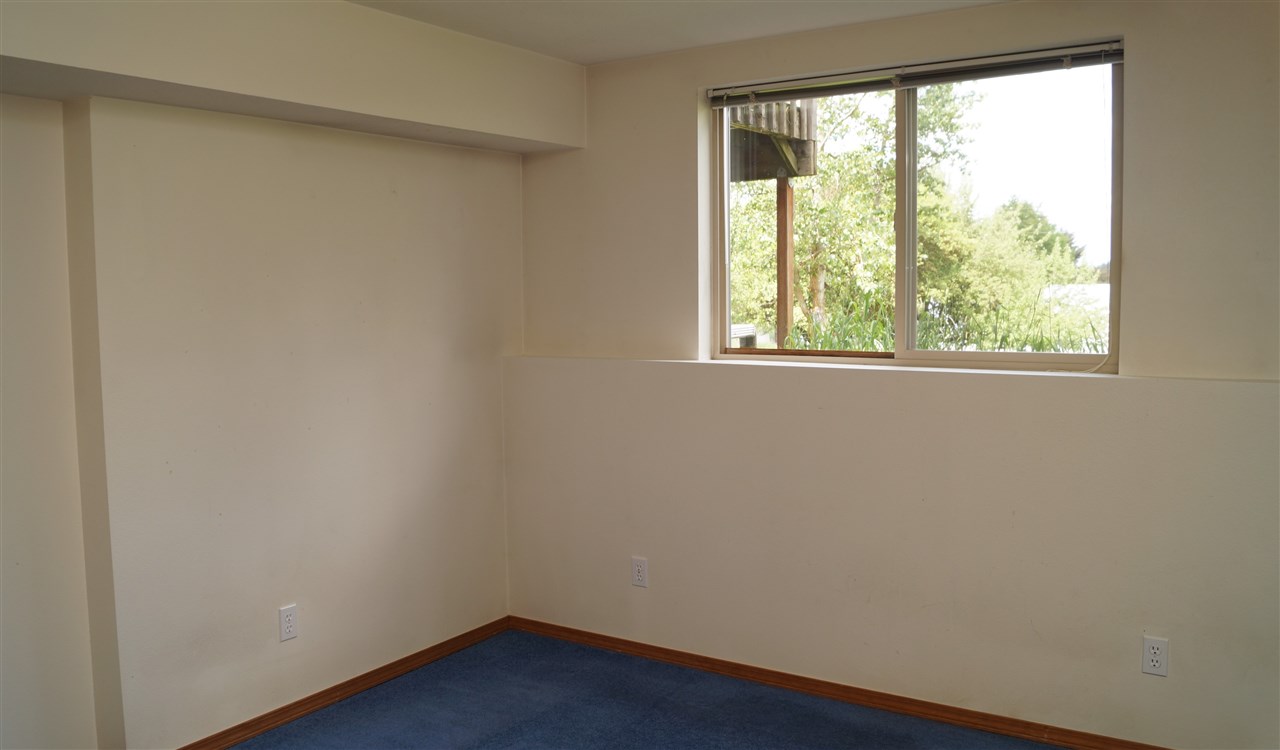 9912 South Darknell Road Valleyford, WA 99036 - Photo 11 of 18