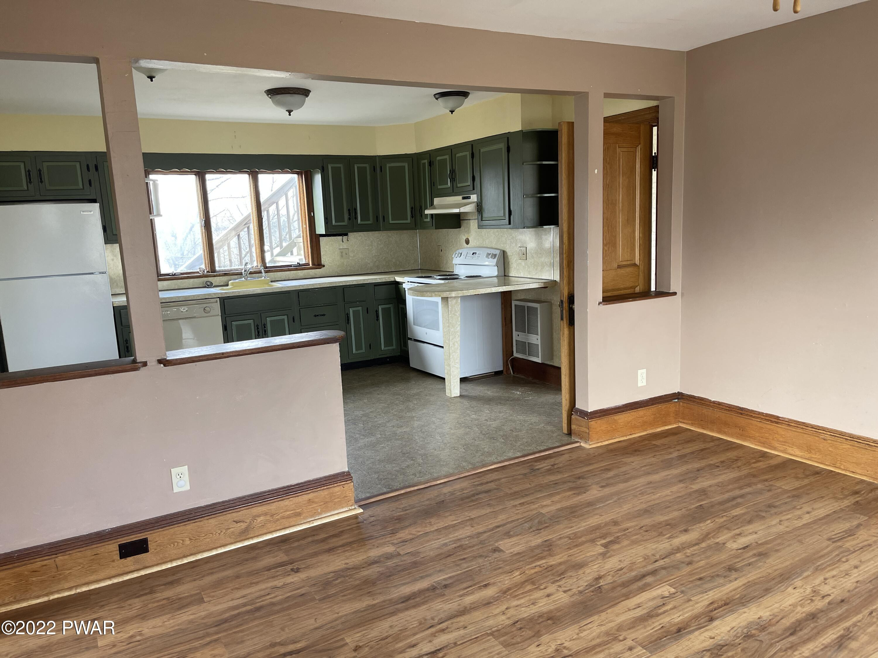 1703 Cortez Road Waymart, PA 18472 - Photo 10 of 34